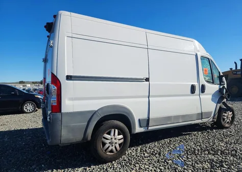 2014 Ram Promaster 1500 1500 High из США, поврежденный, VIN 3C6TRVBG6EE123673